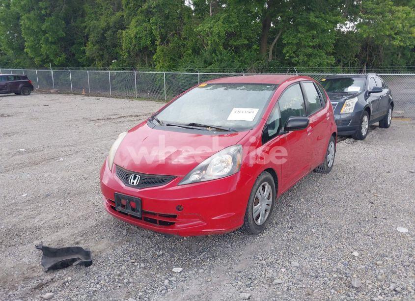 Photo 2 of 2011 Honda Fit (VIN JHMGE8H31BS010054)