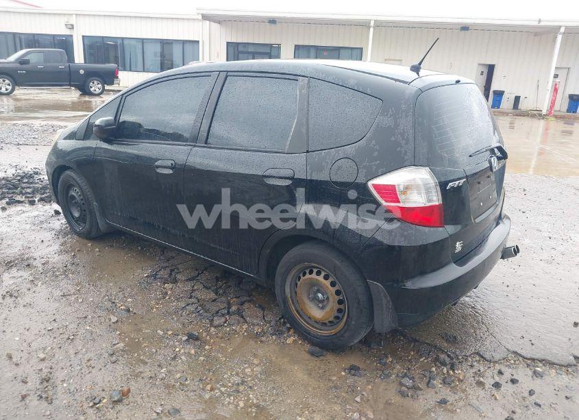 Photo 3 of 2012 Honda Fit (VIN JHMGE8H31CS004885)