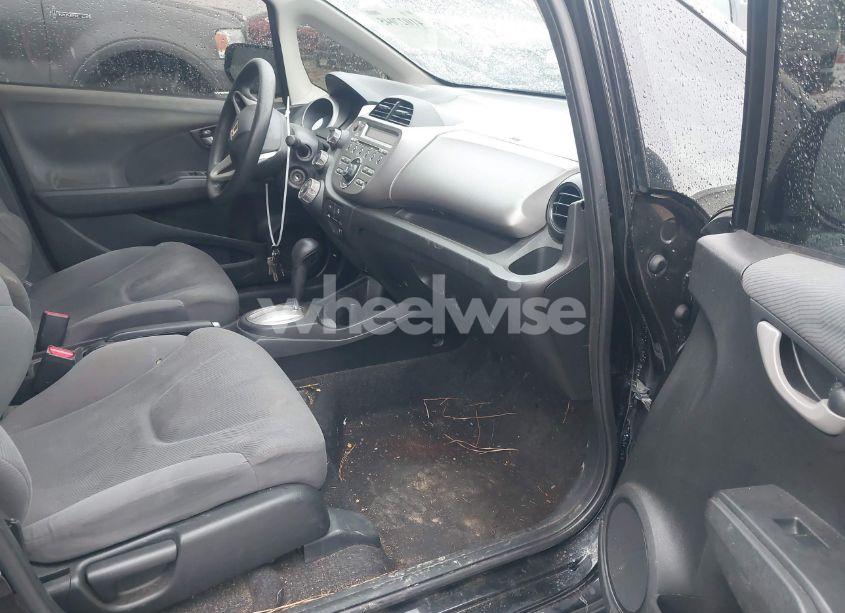 Photo 5 of 2012 Honda Fit (VIN JHMGE8H31CS004885)