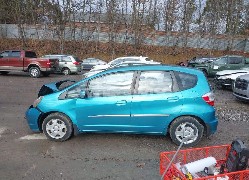 Photo 14 of 2013 Honda Fit (VIN JHMGE8H31DC000234)