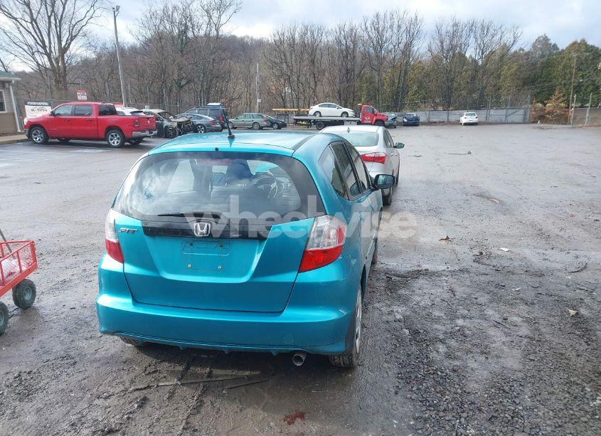 Photo 16 of 2013 Honda Fit (VIN JHMGE8H31DC000234)