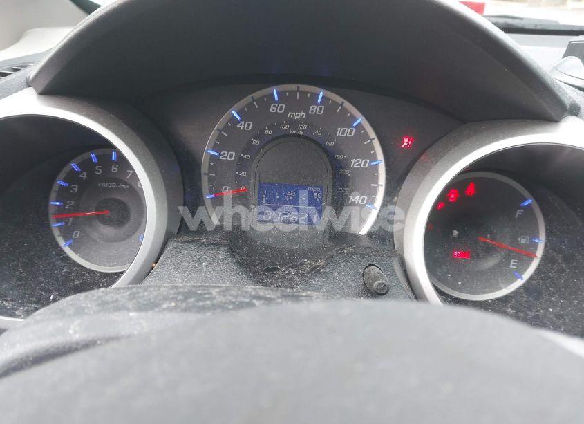 Photo 7 of 2013 Honda Fit (VIN JHMGE8H31DC000234)