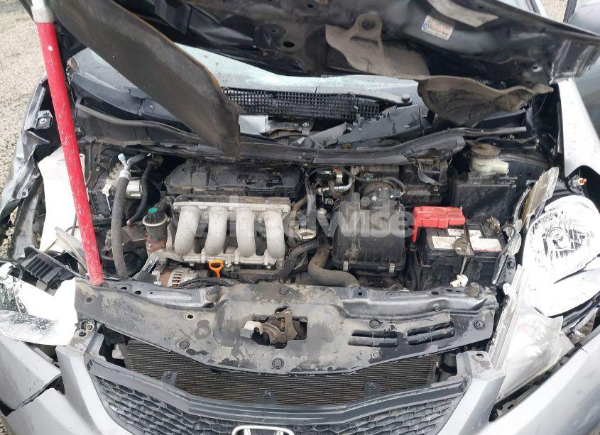 Photo 10 of 2013 Honda Fit (VIN JHMGE8H31DC047585)