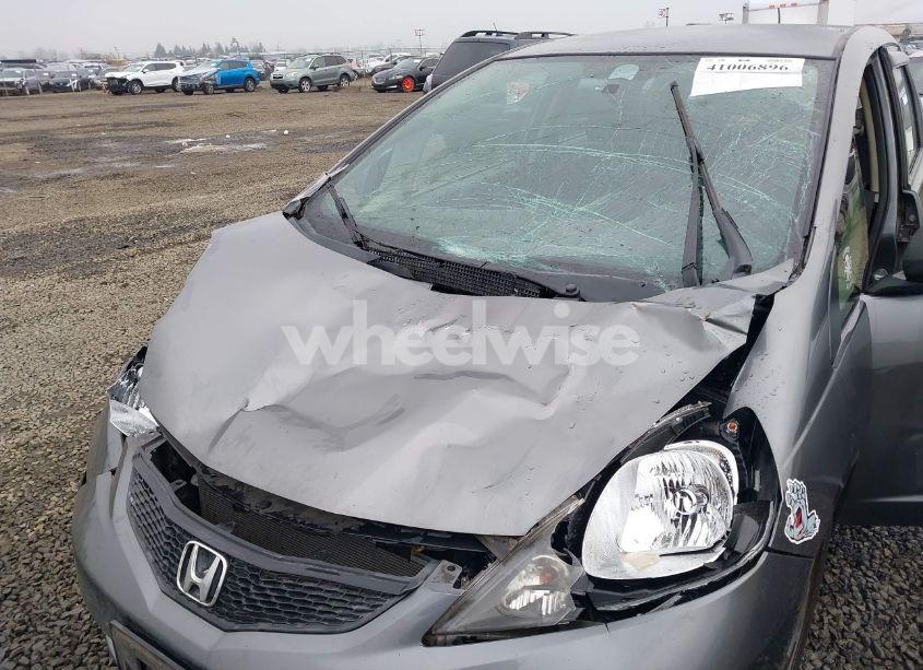 Photo 6 of 2013 Honda Fit (VIN JHMGE8H31DC047585)