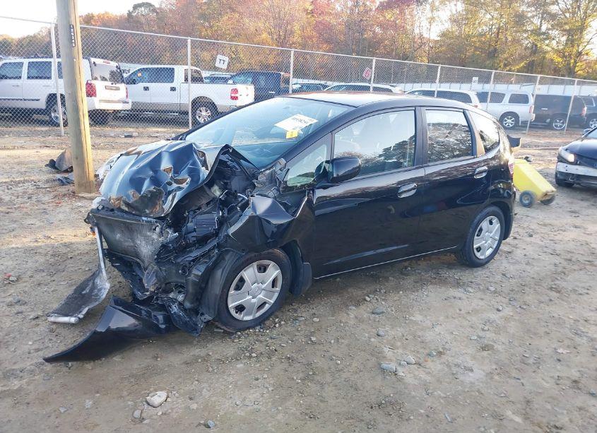 Photo 2 of 2013 Honda Fit (VIN JHMGE8H31DC072406)