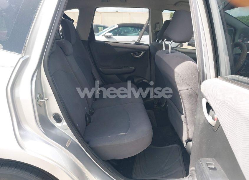 Photo 8 of 2011 Honda Fit (VIN JHMGE8H32BC016763)