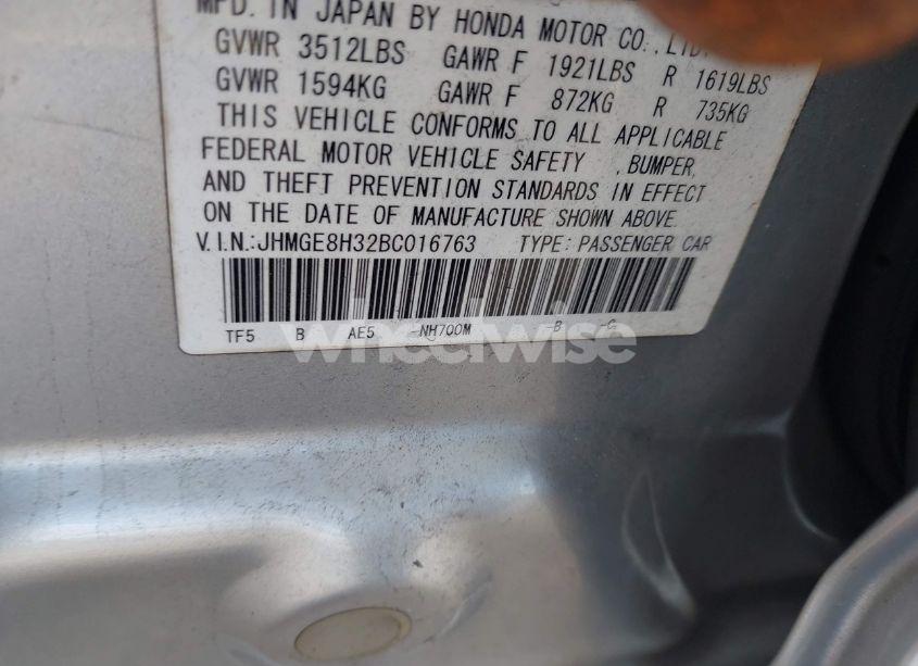 Photo 9 of 2011 Honda Fit (VIN JHMGE8H32BC016763)