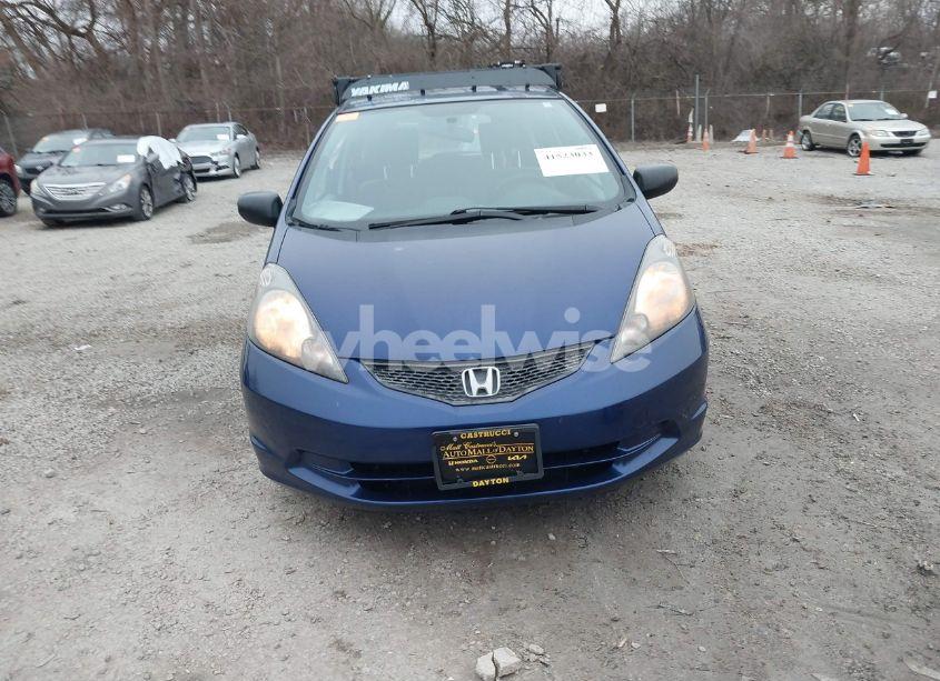 Photo 12 of 2011 Honda Fit (VIN JHMGE8H32BC023664)