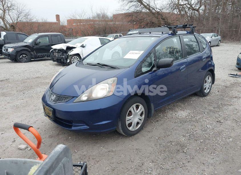 Photo 2 of 2011 Honda Fit (VIN JHMGE8H32BC023664)