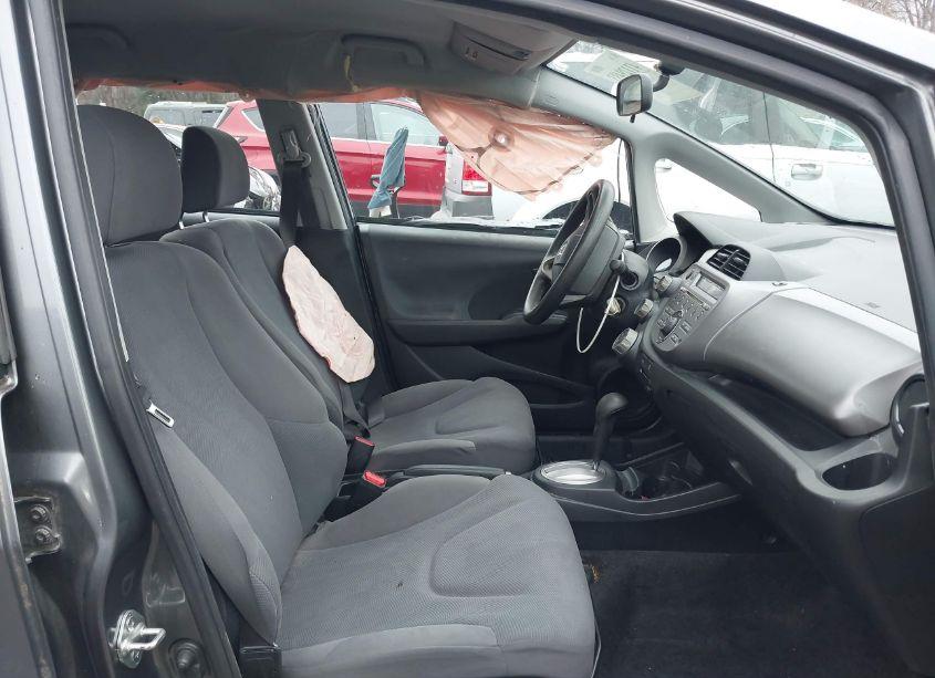 Photo 5 of 2011 Honda Fit (VIN JHMGE8H32BS005591)