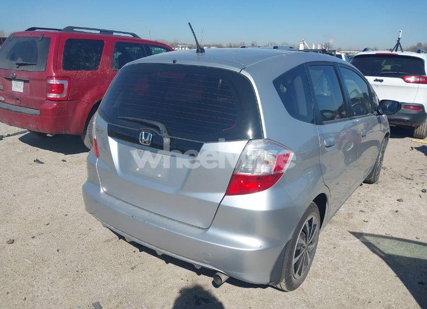 Photo 4 of 2011 Honda Fit (VIN JHMGE8H32BS010872)