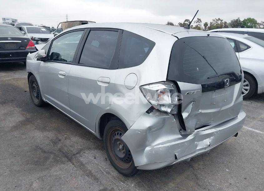 Photo 3 of 2012 Honda Fit (VIN JHMGE8H32CC001374)