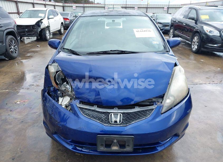 Photo 6 of 2012 Honda Fit (VIN JHMGE8H32CC040529)