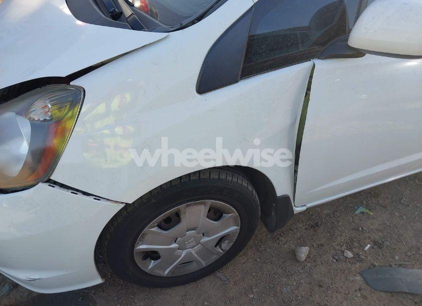 Photo 12 of 2012 Honda Fit (VIN JHMGE8H32CS001963)