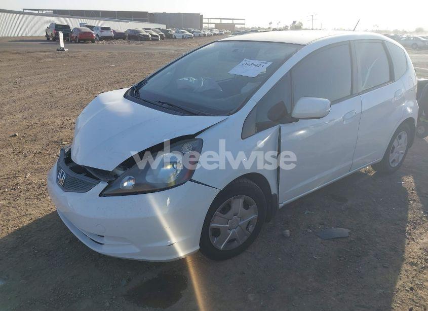 Photo 2 of 2012 Honda Fit (VIN JHMGE8H32CS001963)