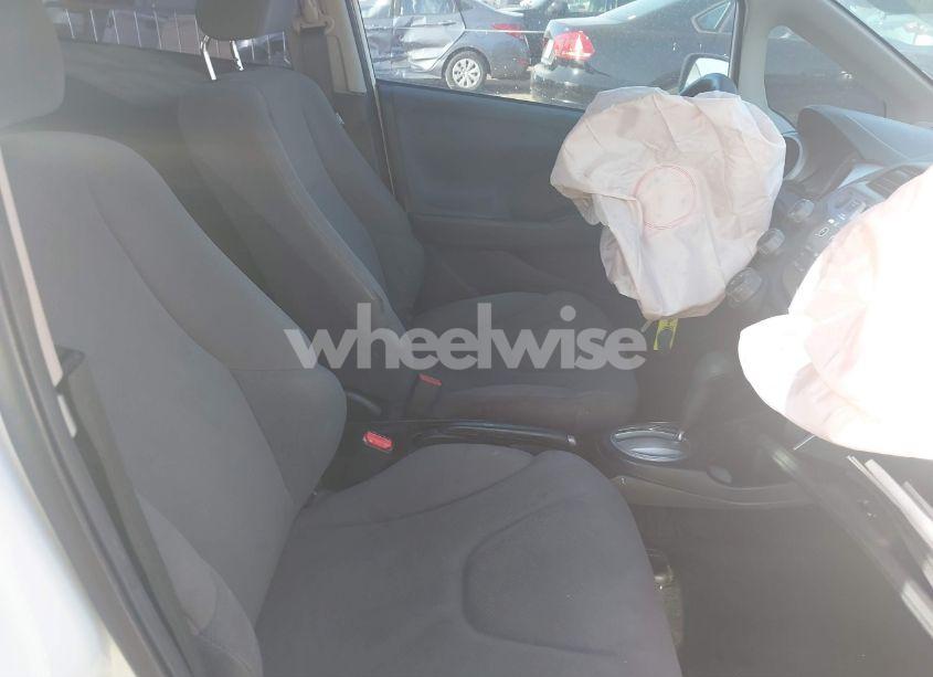 Photo 5 of 2012 Honda Fit (VIN JHMGE8H32CS001963)