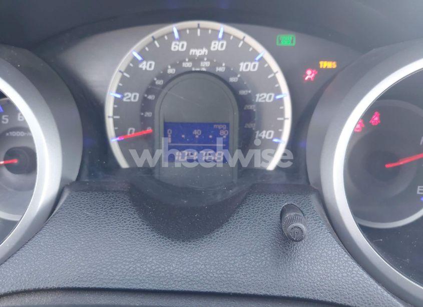 Photo 7 of 2012 Honda Fit (VIN JHMGE8H32CS001963)