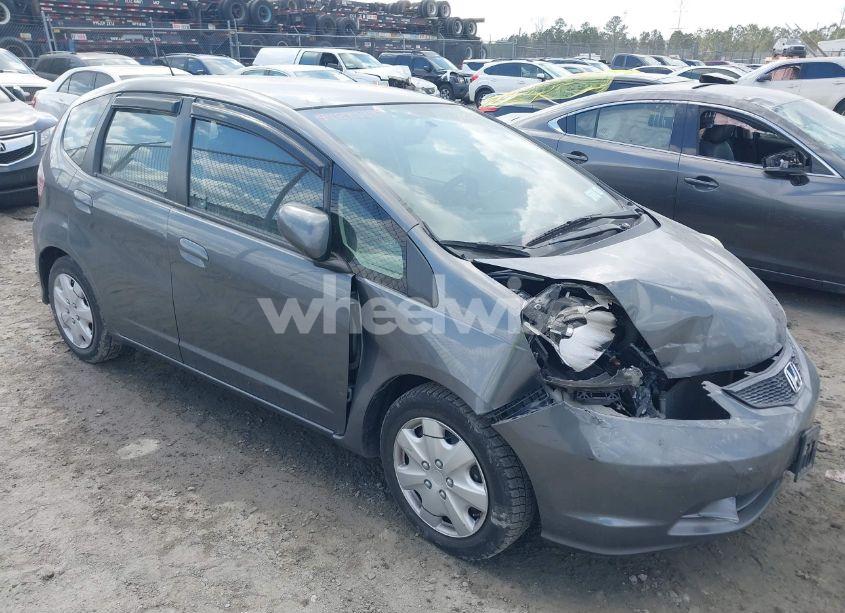 2013 Honda Fit (VIN JHMGE8H32DC008522) main photo