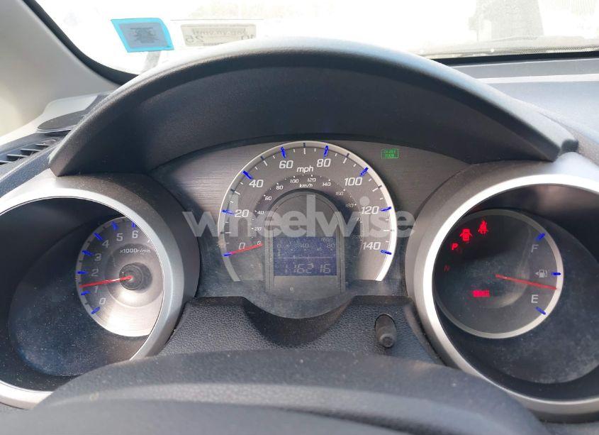 Photo 7 of 2013 Honda Fit (VIN JHMGE8H32DC008522)