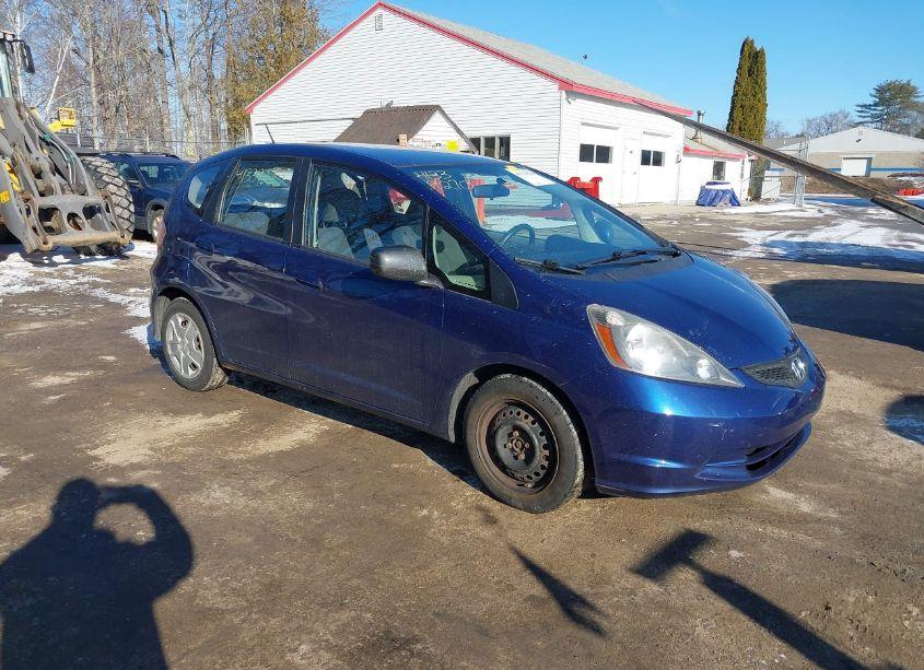 2013 Honda Fit (VIN JHMGE8H32DC017463) main photo