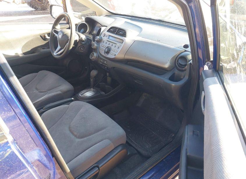 Photo 5 of 2013 Honda Fit (VIN JHMGE8H32DC017463)