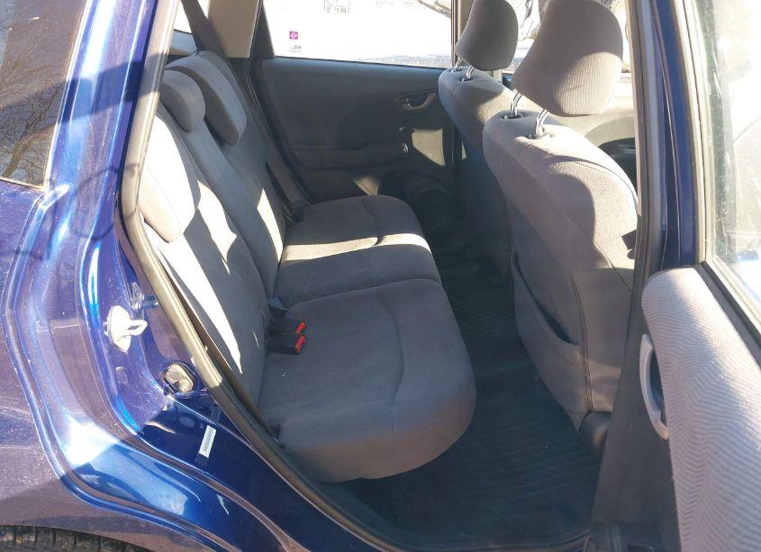 Photo 8 of 2013 Honda Fit (VIN JHMGE8H32DC017463)