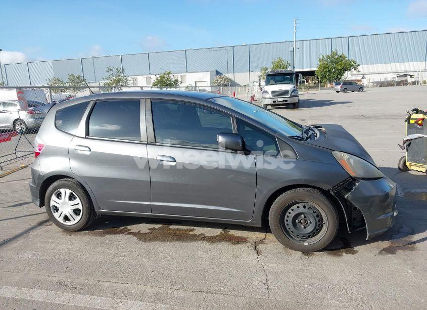 Photo 13 of 2013 Honda Fit (VIN JHMGE8H32DC018130)