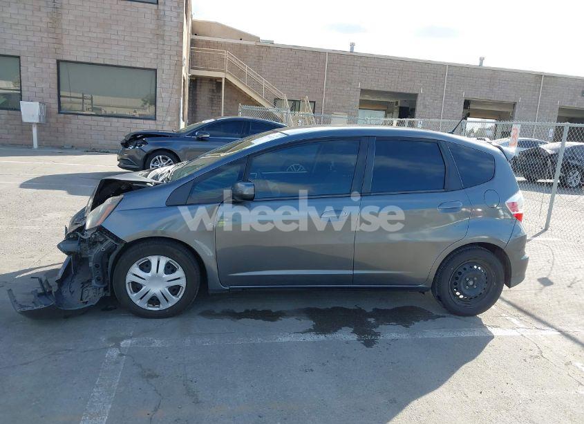 Photo 14 of 2013 Honda Fit (VIN JHMGE8H32DC018130)