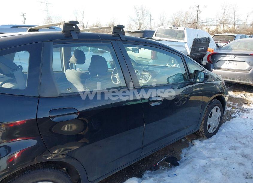 Photo 14 of 2013 Honda Fit (VIN JHMGE8H32DC035803)