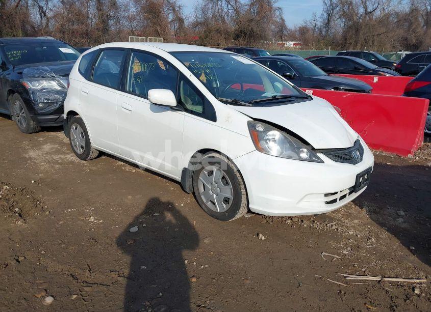 2013 Honda Fit (VIN JHMGE8H32DC036238) main photo