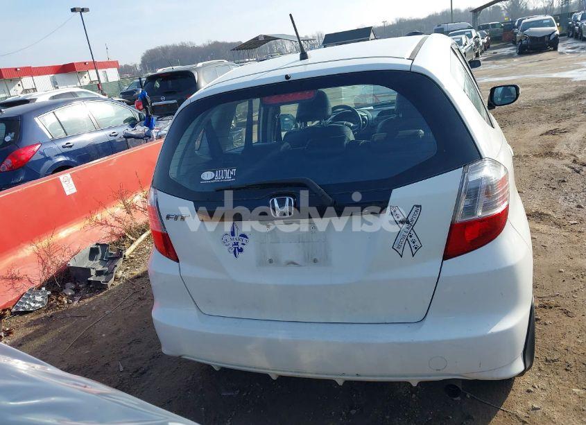 Photo 16 of 2013 Honda Fit (VIN JHMGE8H32DC036238)