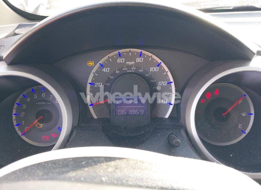 Photo 7 of 2013 Honda Fit (VIN JHMGE8H32DC036238)