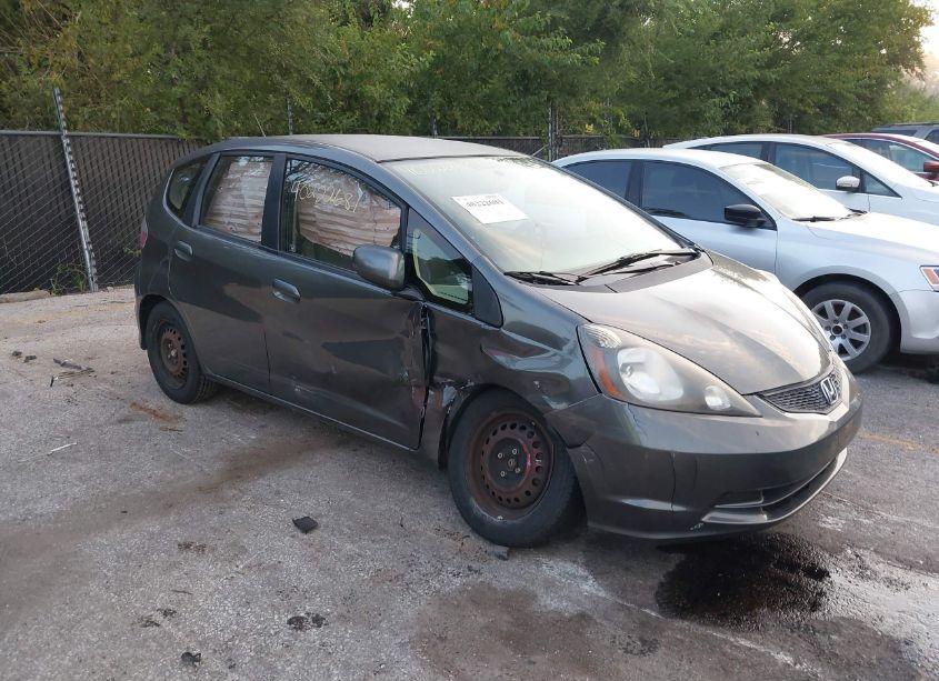 2013 Honda Fit (VIN JHMGE8H32DC060362) main photo