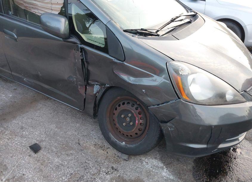 Photo 6 of 2013 Honda Fit (VIN JHMGE8H32DC060362)