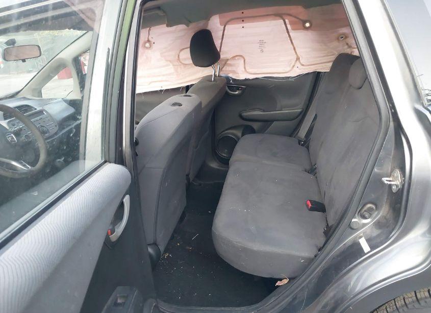 Photo 8 of 2013 Honda Fit (VIN JHMGE8H32DC060362)