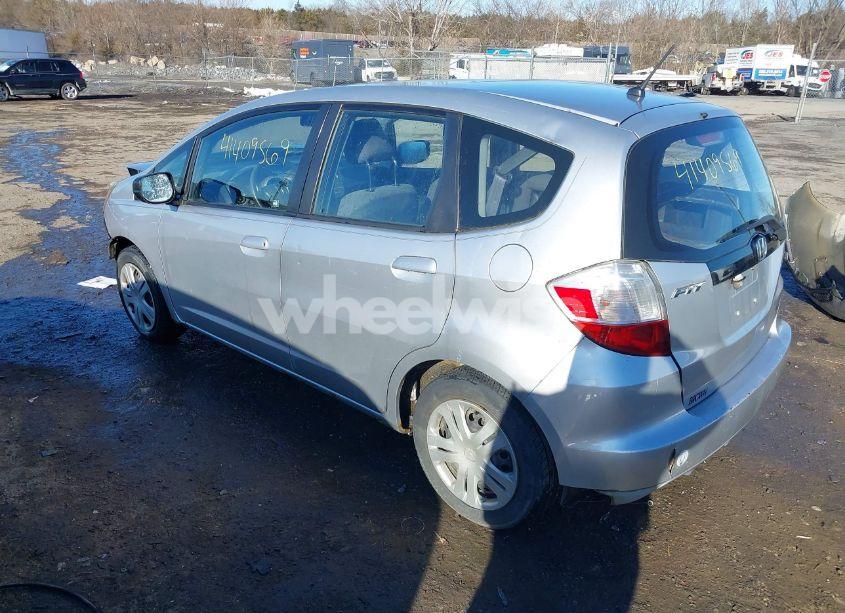 Photo 3 of 2011 Honda Fit (VIN JHMGE8H33BS008483)