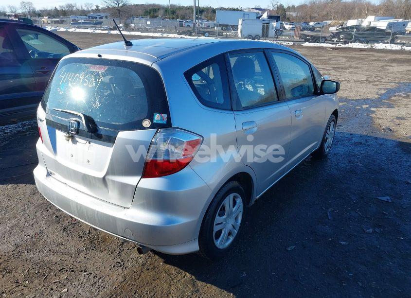 Photo 4 of 2011 Honda Fit (VIN JHMGE8H33BS008483)