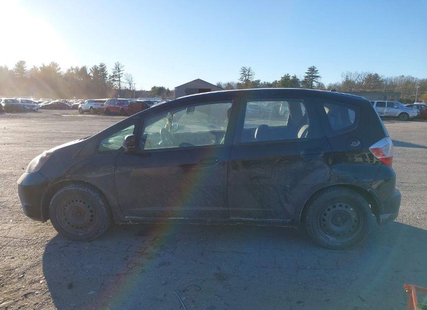 Photo 14 of 2013 Honda Fit (VIN JHMGE8H33DC015219)