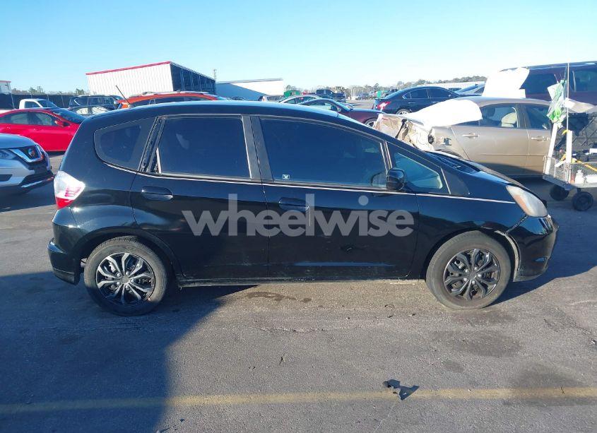 Photo 13 of 2013 Honda Fit (VIN JHMGE8H33DC065120)