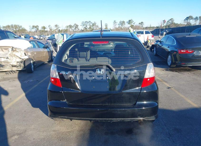 Photo 16 of 2013 Honda Fit (VIN JHMGE8H33DC065120)