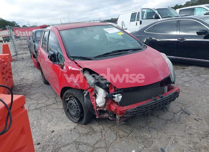 2013 Honda Fit (VIN JHMGE8H33DC065750) main photo