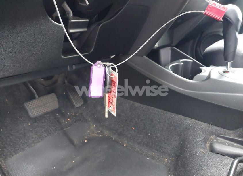 Photo 11 of 2013 Honda Fit (VIN JHMGE8H33DC065750)