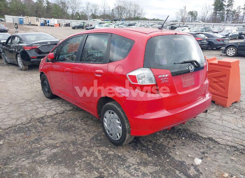 Photo 3 of 2013 Honda Fit (VIN JHMGE8H33DC065750)