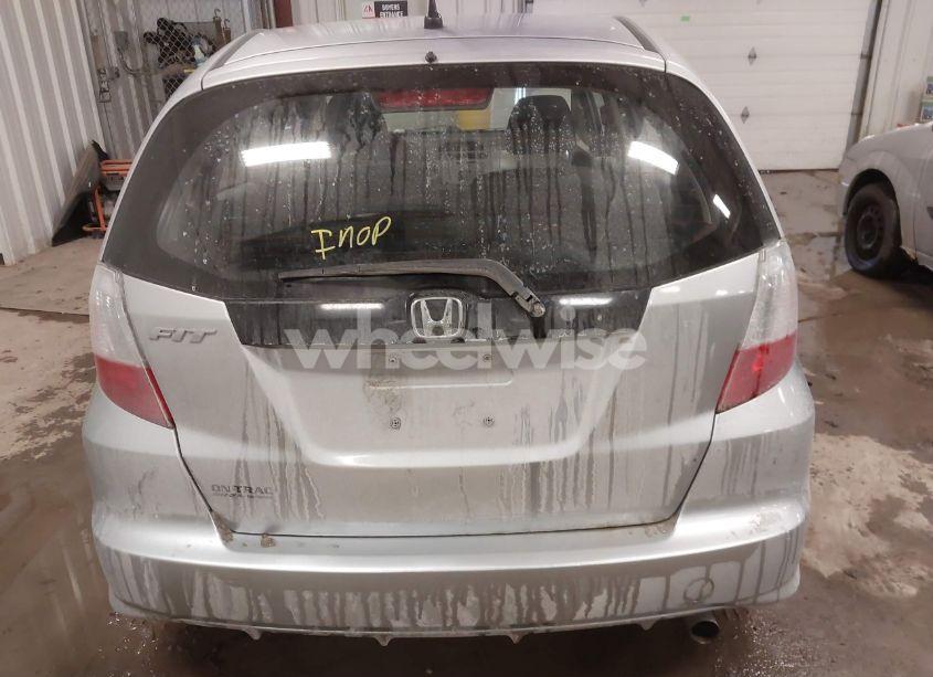 Photo 16 of 2013 Honda Fit (VIN JHMGE8H33DC071578)