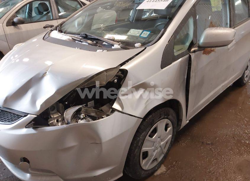 Photo 6 of 2013 Honda Fit (VIN JHMGE8H33DC071578)