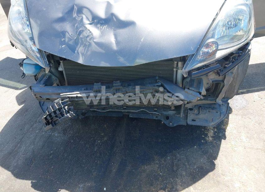 Photo 6 of 2013 Honda Fit (VIN JHMGE8H33DC079955)