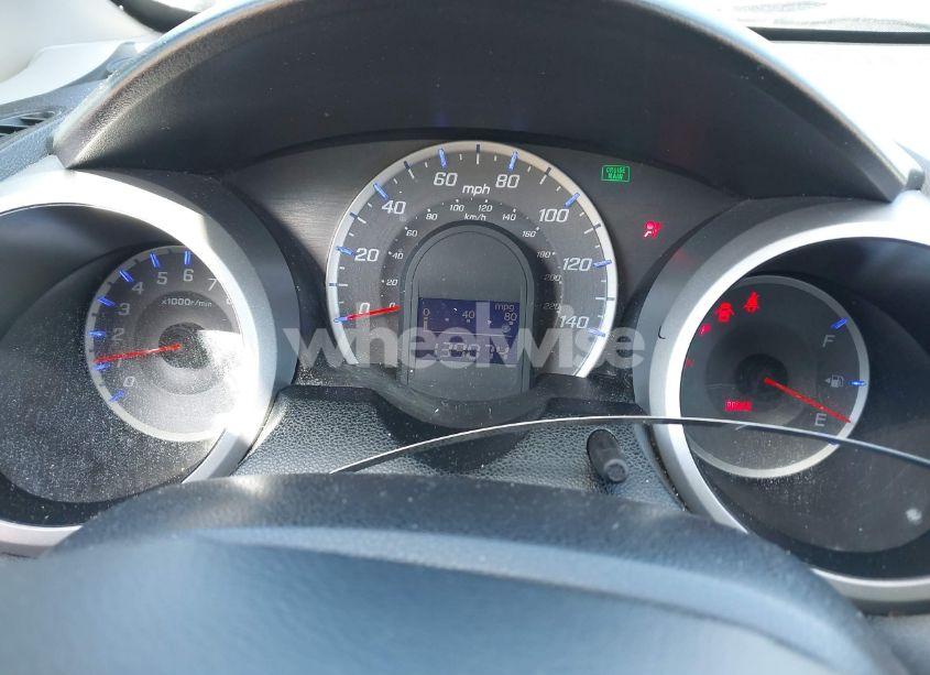 Photo 7 of 2013 Honda Fit (VIN JHMGE8H33DC079955)