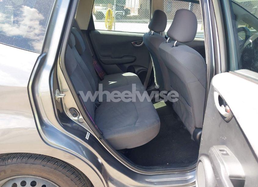 Photo 8 of 2013 Honda Fit (VIN JHMGE8H33DC079955)