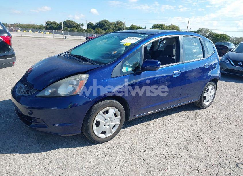 Photo 2 of 2012 Honda Fit (VIN JHMGE8H34CC009606)