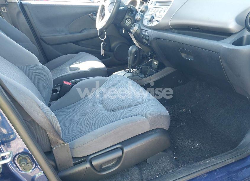 Photo 5 of 2012 Honda Fit (VIN JHMGE8H34CC009606)